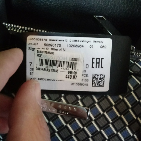 Hugo Boss Laptop Bag - Picture 2 of 4